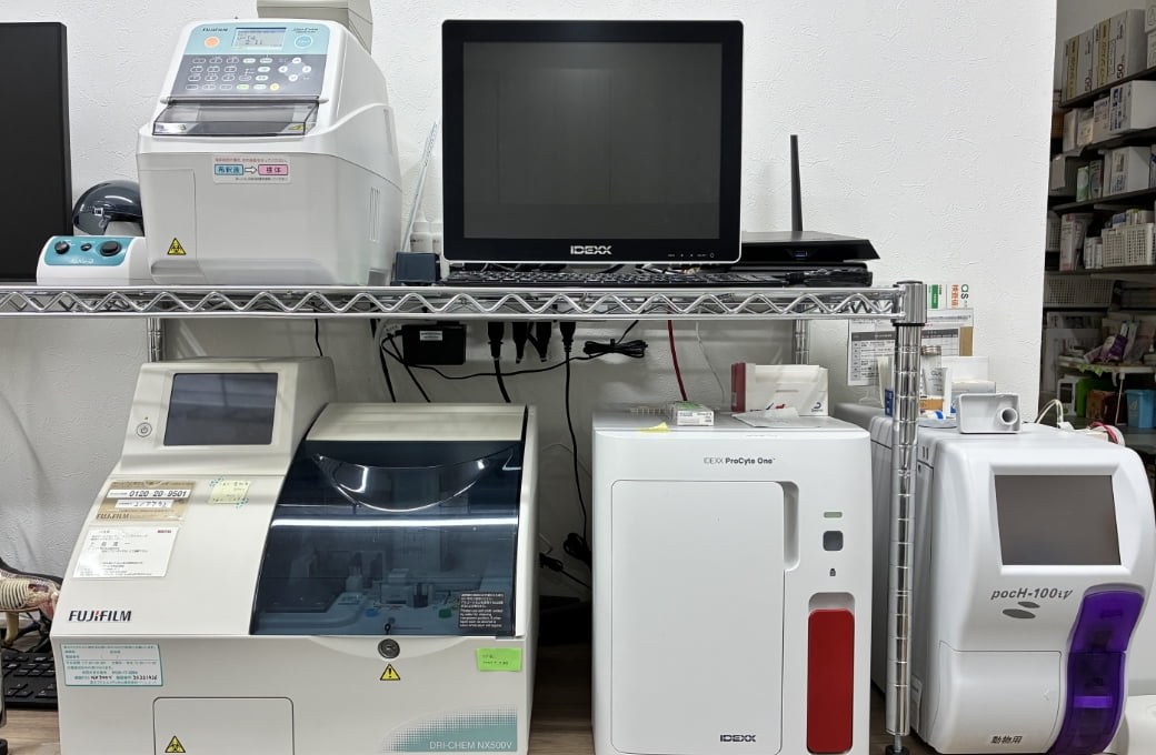 血液検査機器の写真